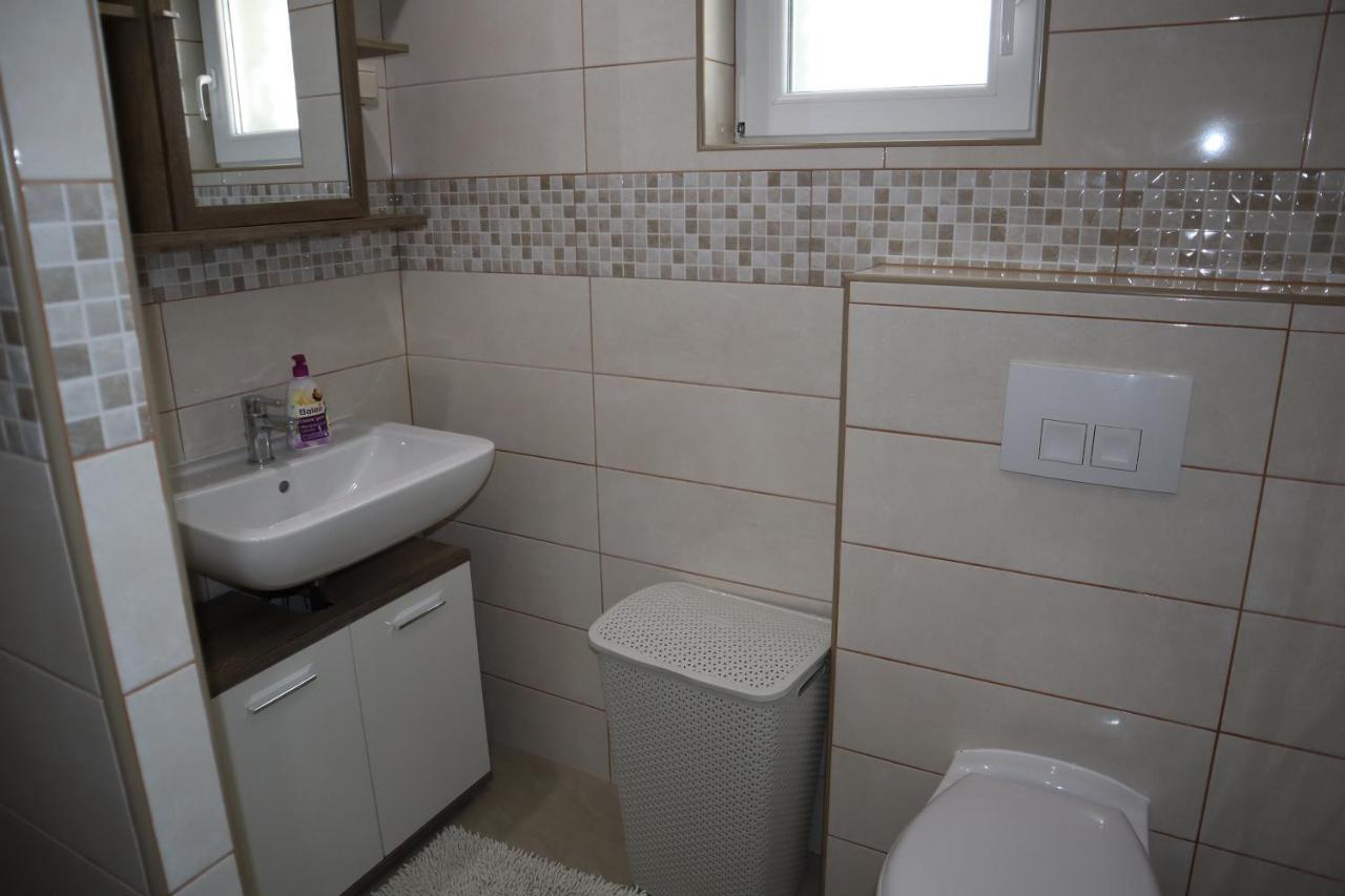 Apartmani Sanja Вир Екстер'єр фото
