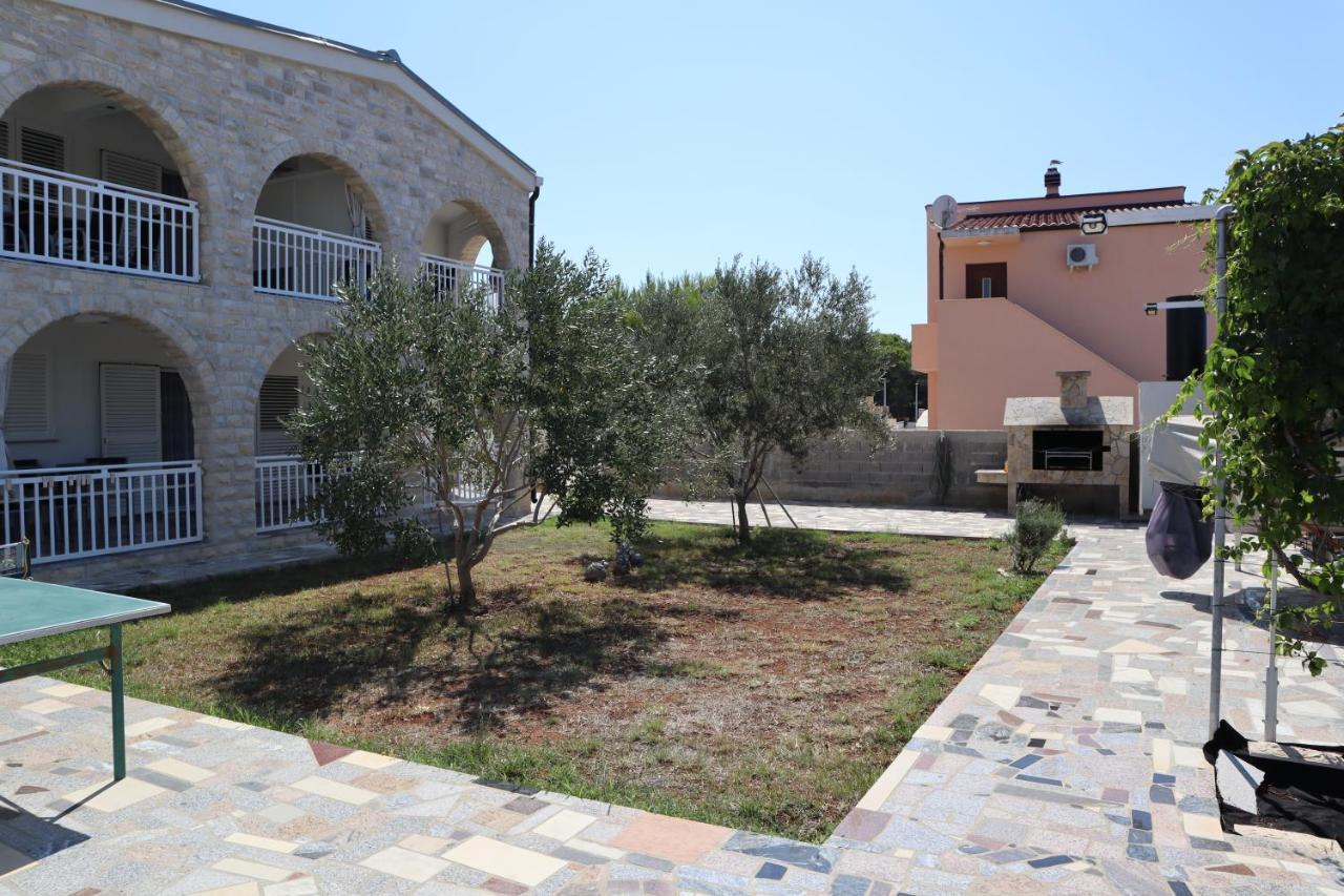 Apartmani Sanja Вир Екстер'єр фото